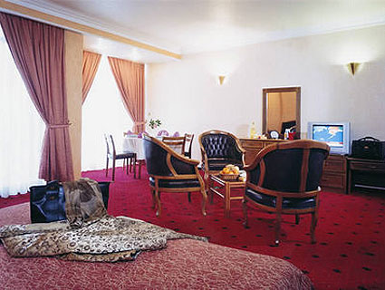 Parsian Tehran Enghelab Hotel